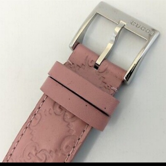 Gucci Luxury Watch Gorgeous! Swiss made and all leather! - Picture 5 of 8